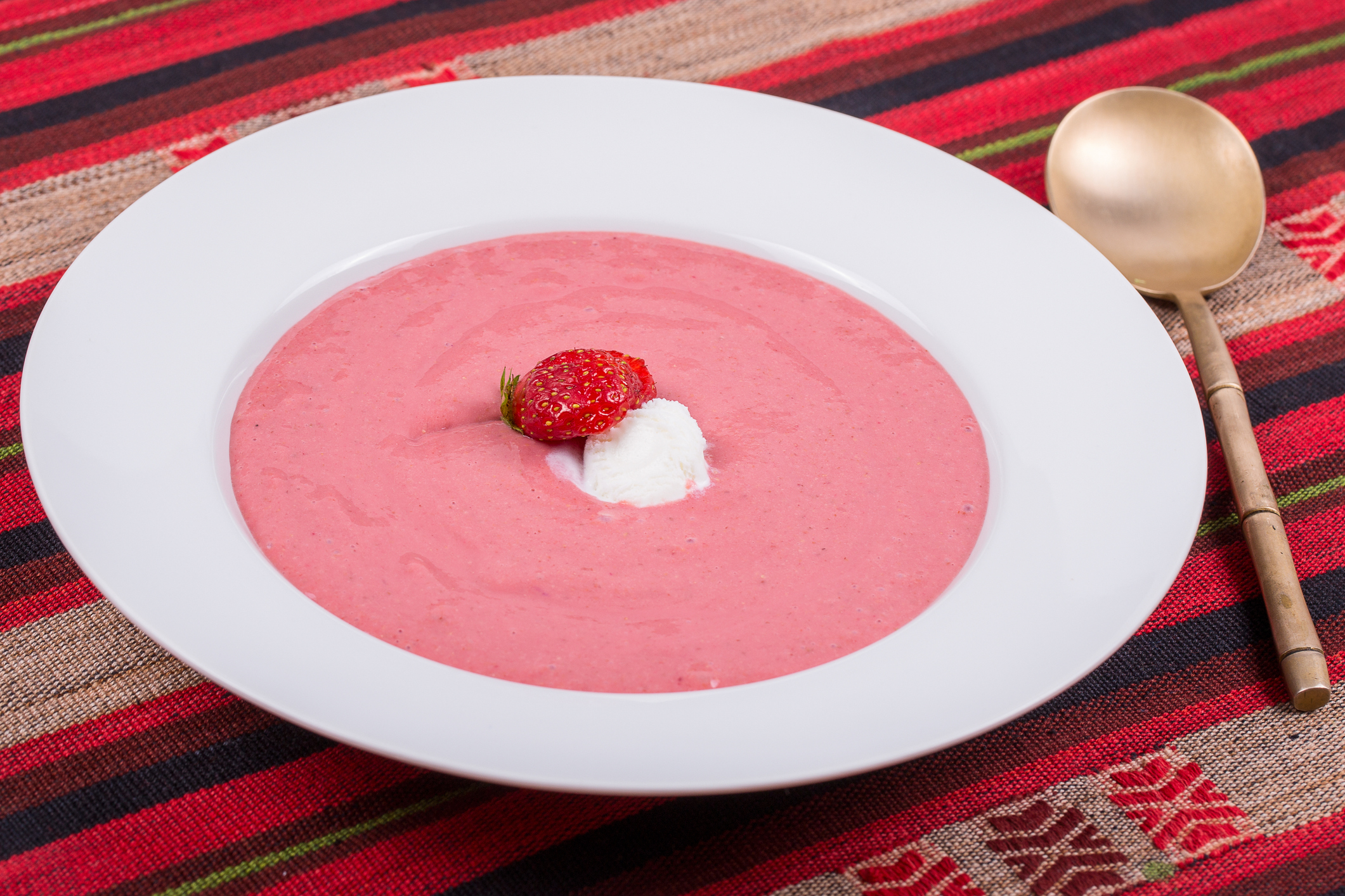 Cold Strawberry Soup Kansas Living Magazine 3761