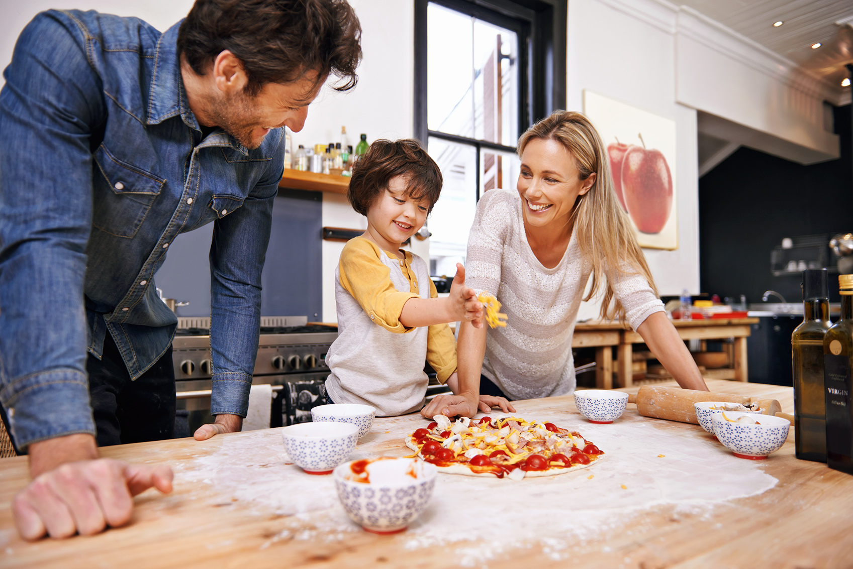 Make Your Own Pizza Family Night - Mommy Hates Cooking