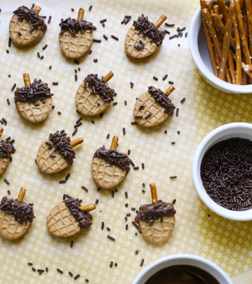 acorn_cookies