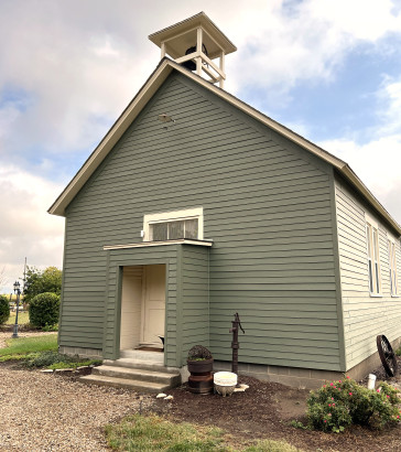 The Schoolhouse Inn_Clay Center