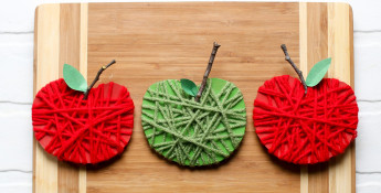 apple yarn craft
