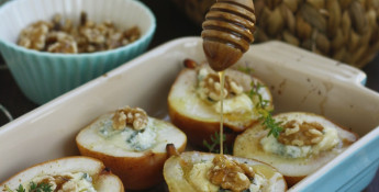 baked-pears-gorgonzola-honey