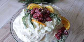 Christmas Pavlova