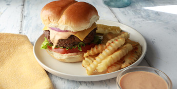 steak house cheeseburgers with smack-down fry sauce