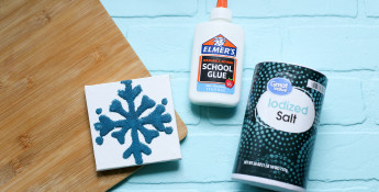 kids_craft_salt_paint_snowflake-12.jpg