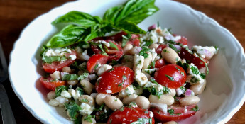tomato and cannellini bean salad