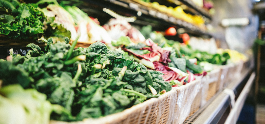 vegetables in grocery store