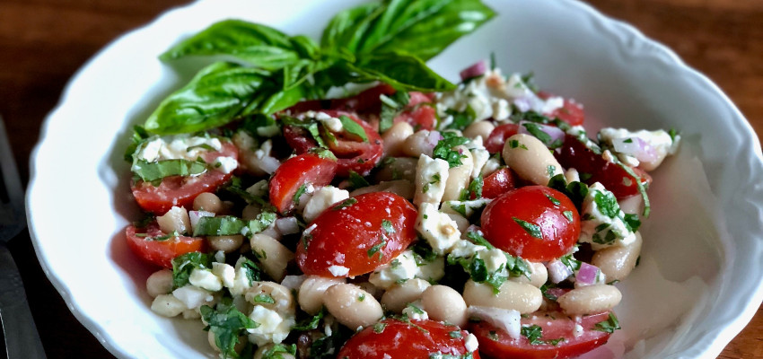 tomato and cannellini bean salad