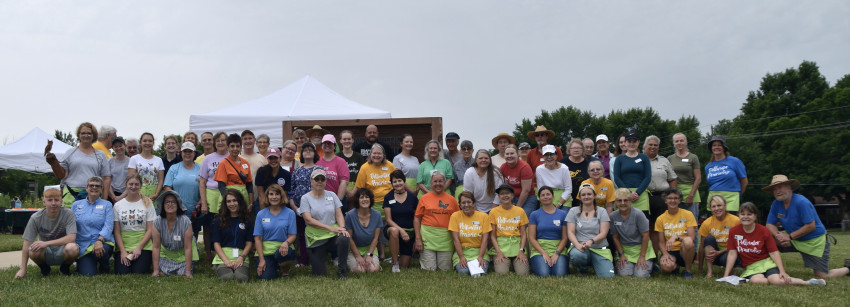 pollinator garden in kansas - pollinator prairie in olathe