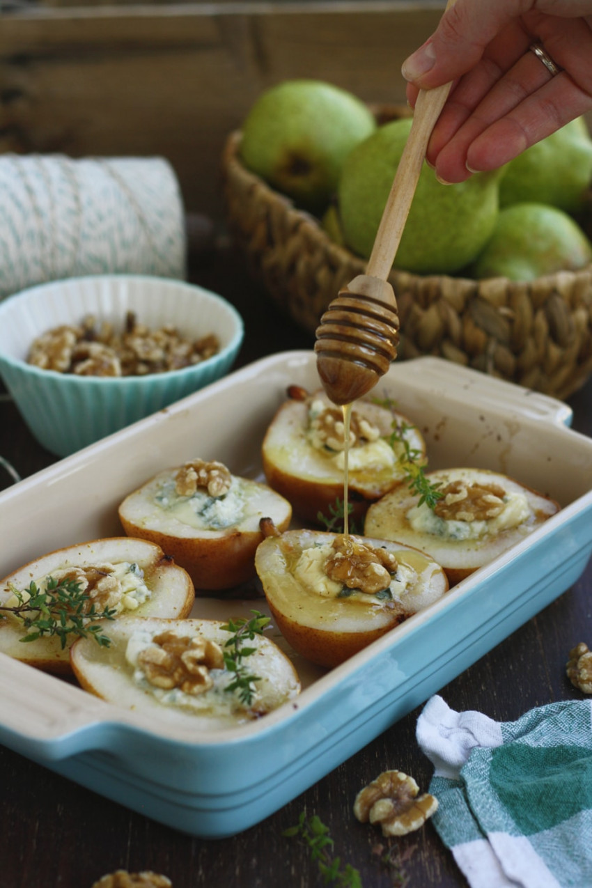 baked-pears-gorgonzola-honey