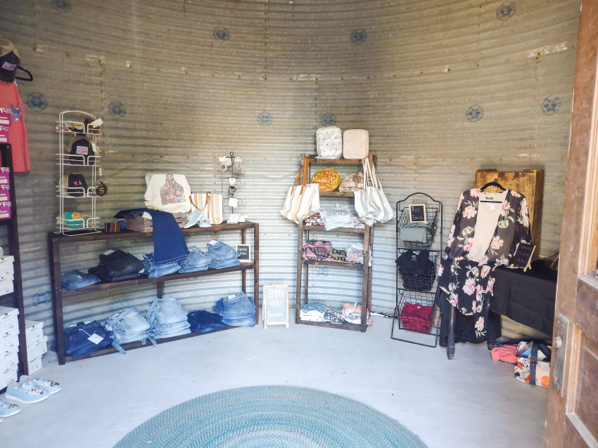 scott mueller binyard in kingman boutique with clothes