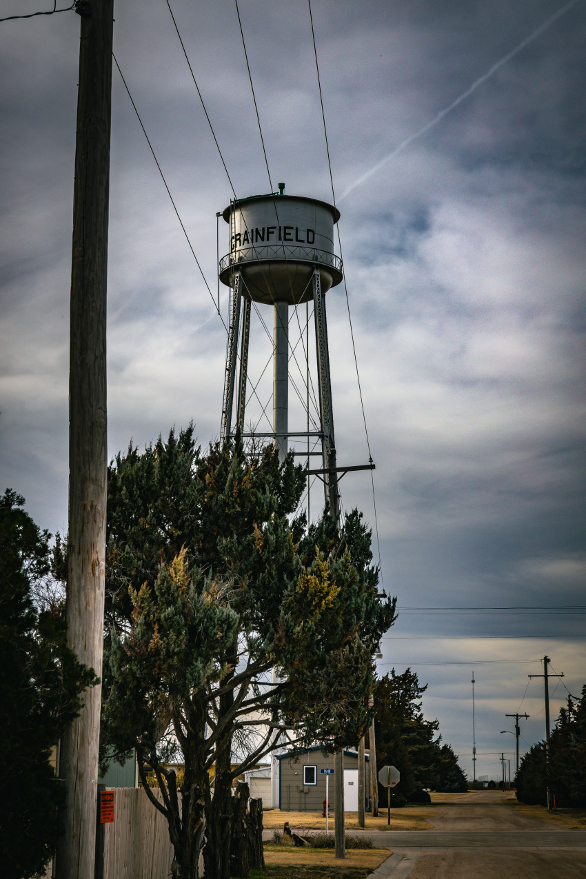 Grainfield water tower