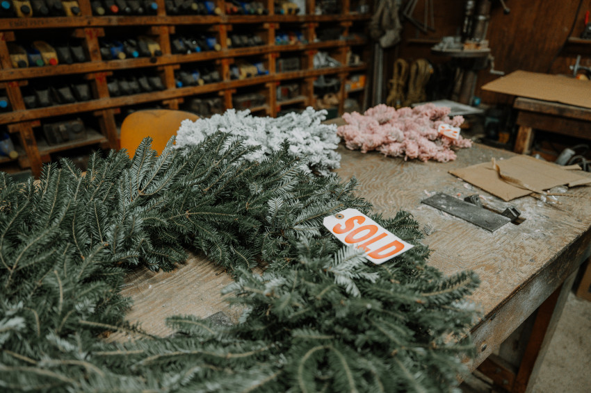 delp christmas tree farm wreaths