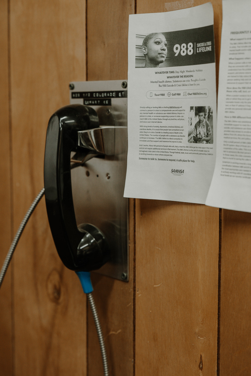 crystal_bashford_988phone