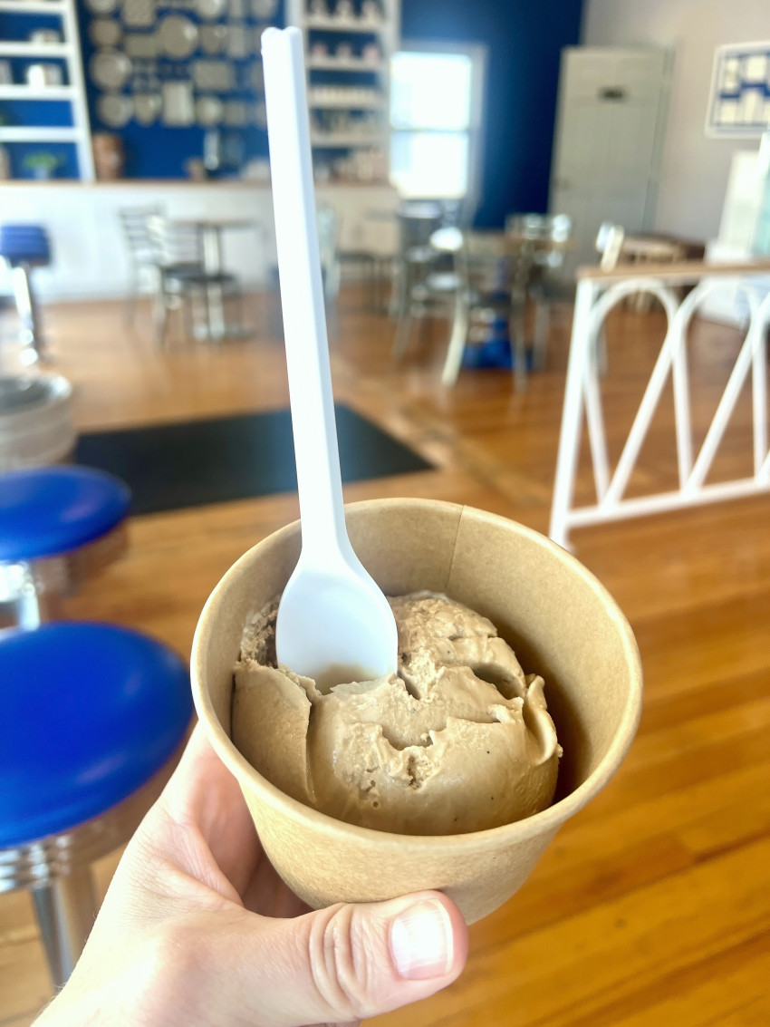 frost ice cream_vanessa