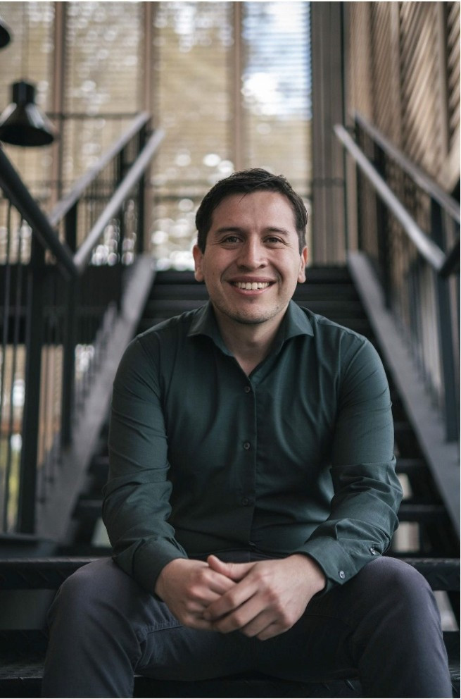 Dr. Alfonso Hernandez