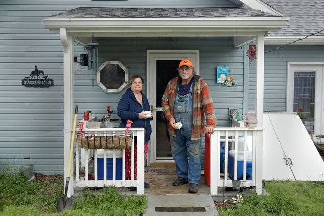 dennis and sharon ruhnke