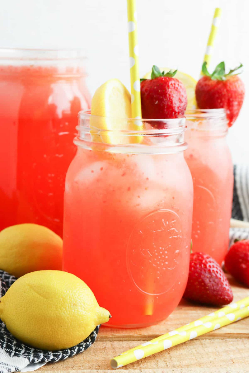 strawberry lemonade