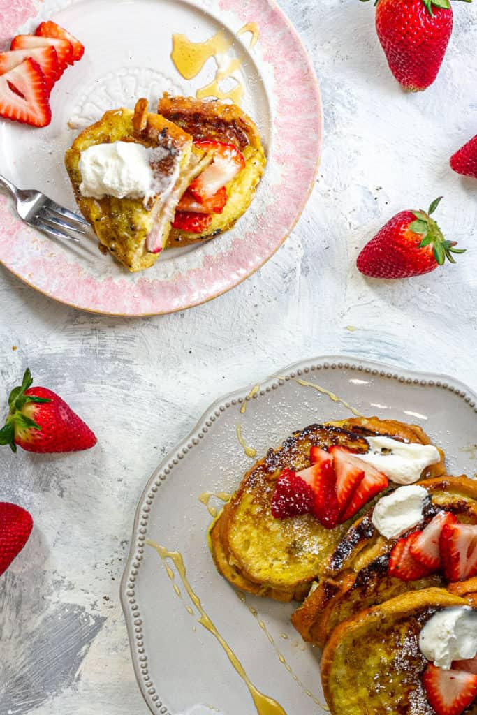 breakfast, toast, strawberry