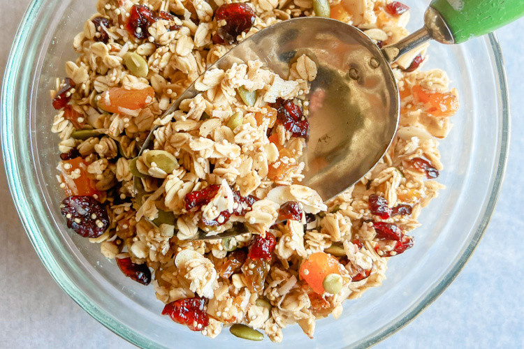 Granola, breakfast, healthy