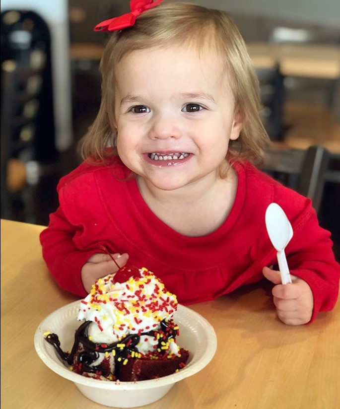 sylas_and_maddys_super_bowl_sundae