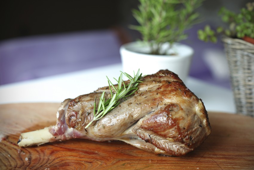 Roast leg of lamb