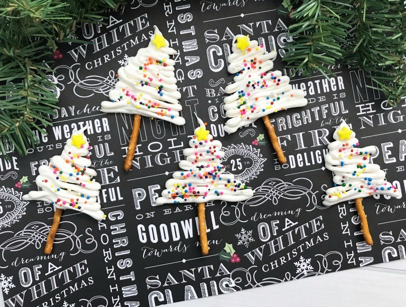 white-chocolate-pretzel-trees-1