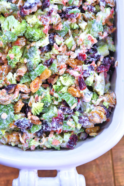 Creamy Broccoli Salad with Bacon and Cranberries