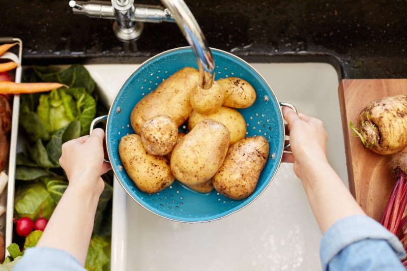 6 Secrets to Perfect Baked Potatoes Kansas Living Magazine