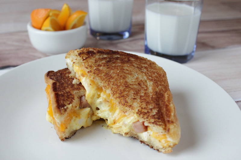 ham and egg grilled breakfast sandwiches_web