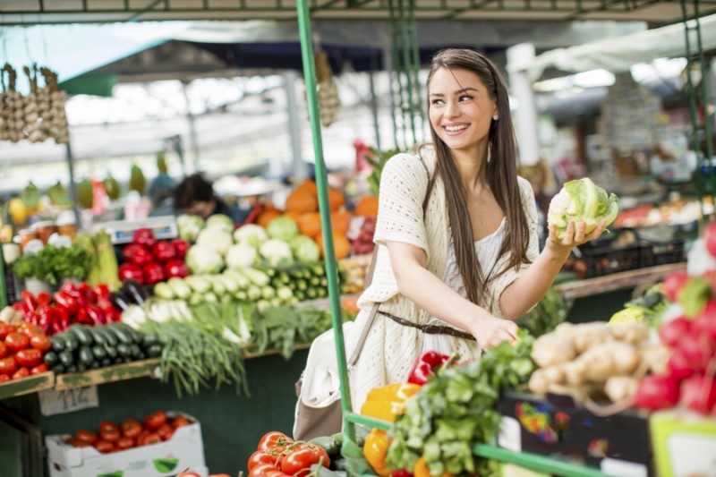 The Bounty of Farmers Markets | Kansas Living Magazine